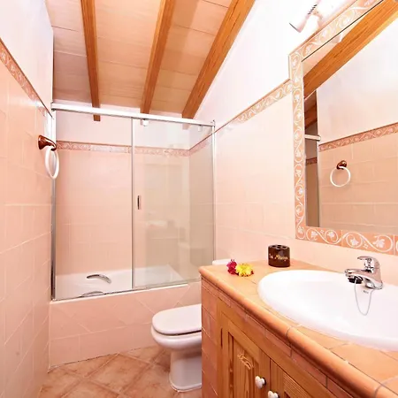 Sa Maniga Country house *